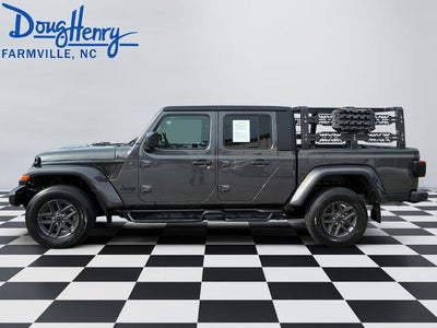 2024 Jeep Gladiator Sport S