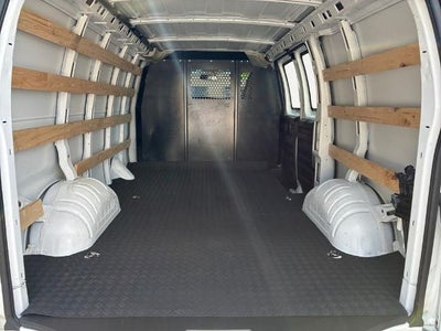 2025 Chevrolet Express Cargo WT