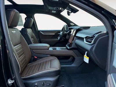 2027 GMC Acadia Denali Ultimate