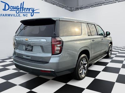 2024 Chevrolet Suburban LT