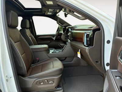 2026 GMC Sierra 3500 HD Denali DRW