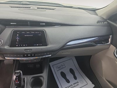 2021 Cadillac XT4 FWD Luxury