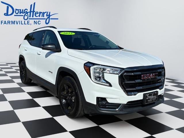 2023 GMC Terrain AT4