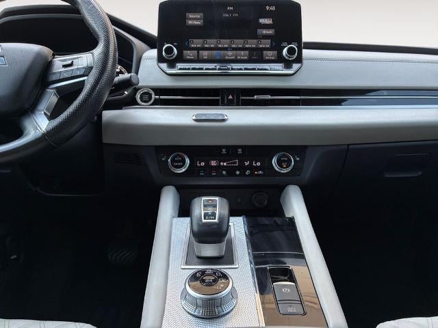 2022 Mitsubishi Outlander SEL
