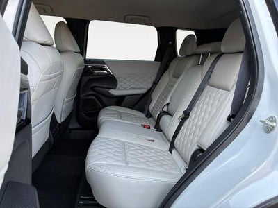 2022 Mitsubishi Outlander SEL
